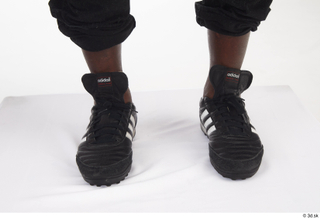 Kato Abimbo black sneakers foot sports 0001.jpg